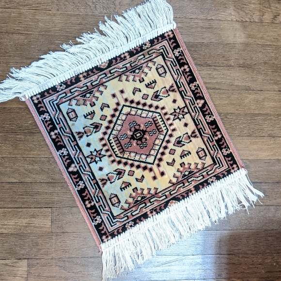 Table Rug Boho Mini Kilim Rug Oriental Rug - Picture 9 of 12